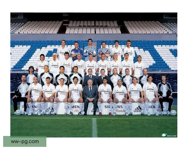 皇马官方发布2024至25赛季全家福拍摄幕后花絮互动欢乐瞬间