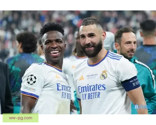 维尼修斯西超杯决赛上演帽子戏法助皇家马德里捧杯