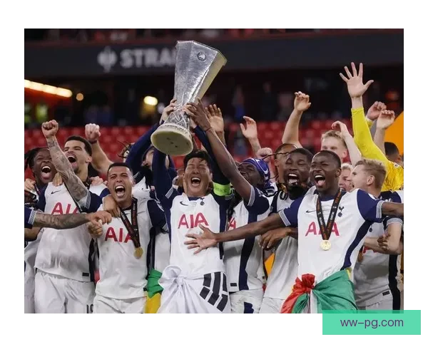 马尔康荣膺中超金靴后加盟沙特球队开启新篇章