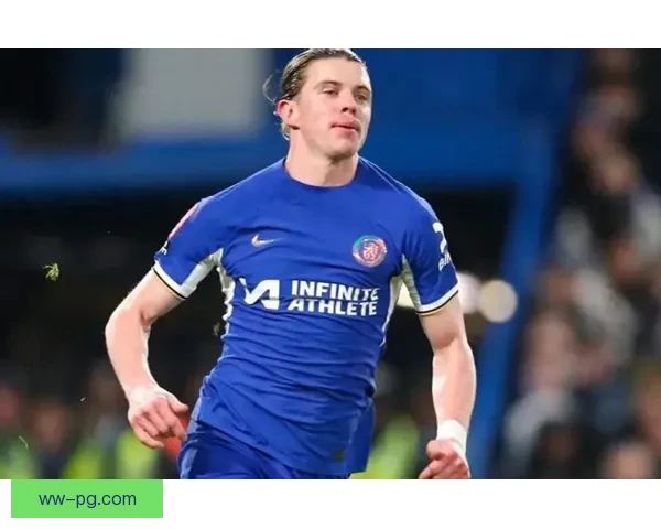 雨果埃基蒂克冬窗租借加盟法兰克福后完成正式转会